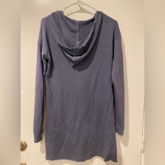So hoodie dress - Picture 3 of 3